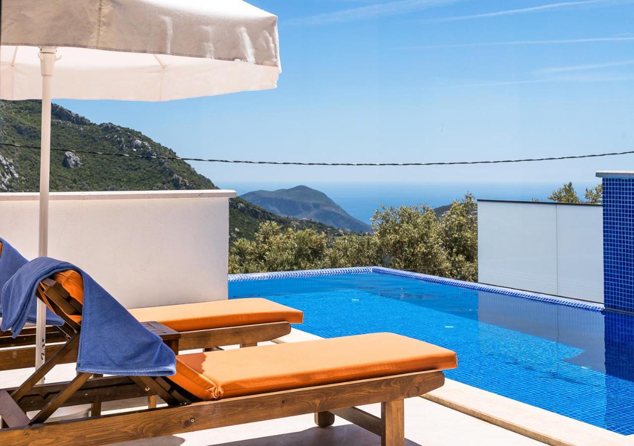Uzumlu  Villa 1 Sleeps 2 Honeymoon Isolated Infinity-Villa Orkide מראה חיצוני תמונה