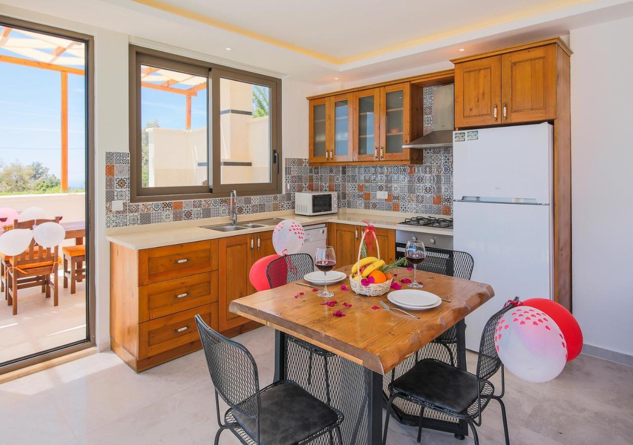 Uzumlu  Villa 1 Sleeps 2 Honeymoon Isolated Infinity-Villa Orkide מראה חיצוני תמונה